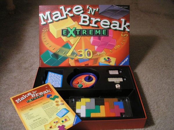 Make 'n' Break Extreme board game