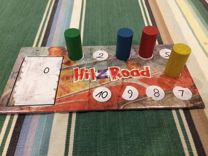 بردگیم Hit Z Road
